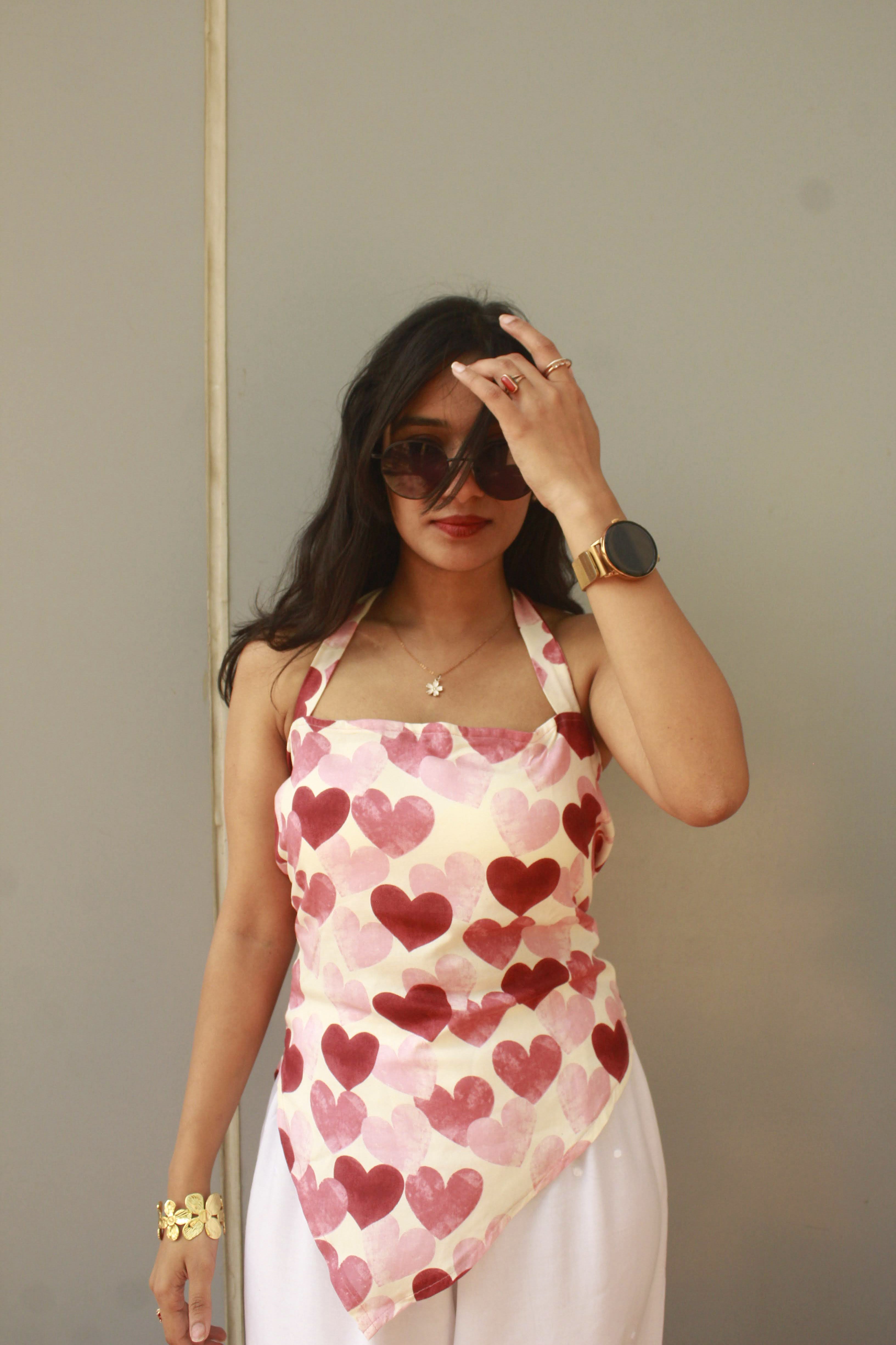 Dilruba Halter kurti