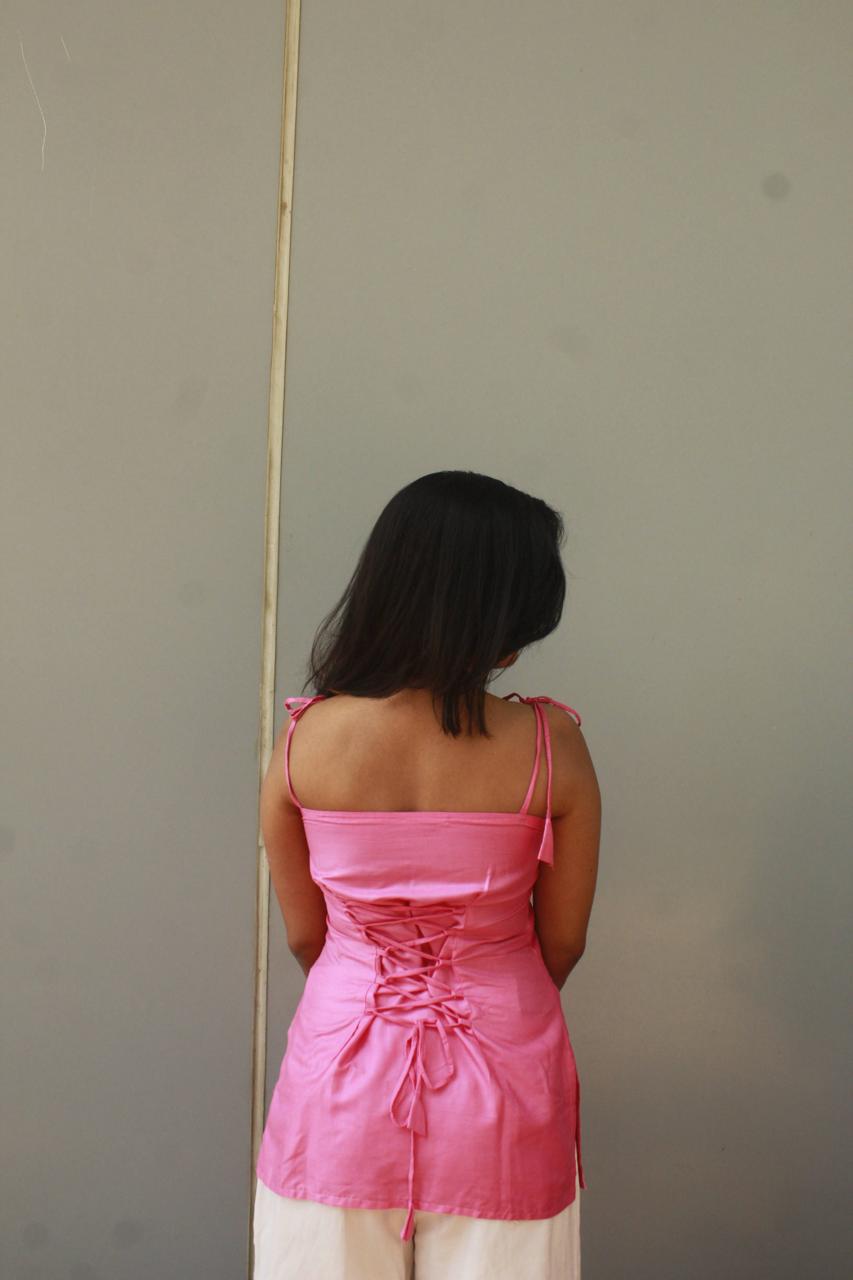Gulabari kurti